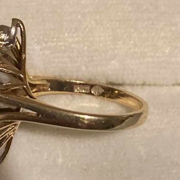 🩷🤍💛EUC Like New 14K Gold 10 Genuine Rubies & Diamonds Cocktail Ring - Size: 6 - Picture 15 of 15